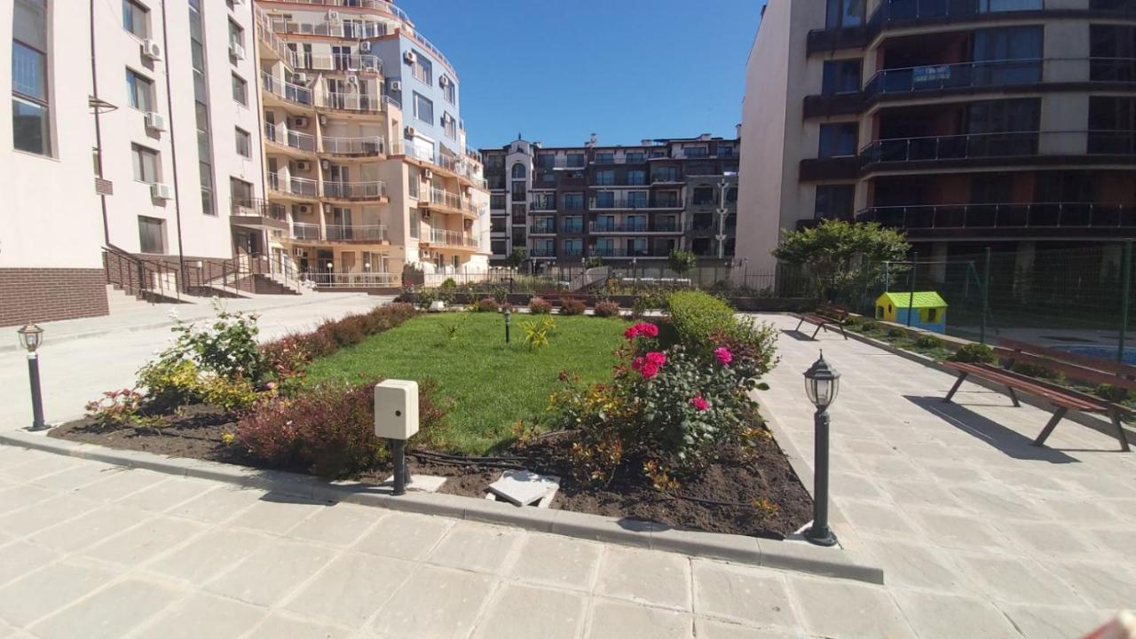 Studio Sea Pearl Pomorie Bagian luar foto